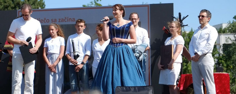 V školách vieme lepšie pracovať so slabšími žiakmi ako s tými nadpriemernými