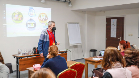 Informatika s Emilom 4 - 10/2022- online