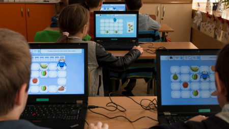 Informatika s Emilom 3 - 4/2022 - online