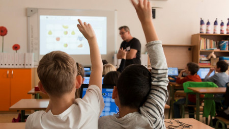 Informatika s Emilom 3 - 12/2021 - online