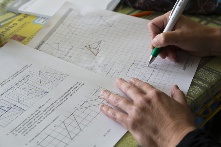 Kurz Hejného vyučovacej metódy pre 3. ročník ZŠ "v kocke" (6 hod)